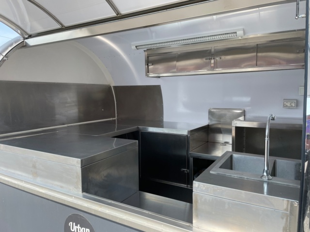 1039995-33 Food trailer/food truck LRS Compact LE GRAND FOODTRAILERS, 2021