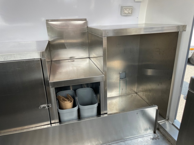 1039995-36 Food trailer/food truck LRS Compact LE GRAND FOODTRAILERS, 2021