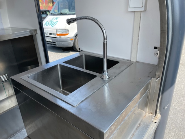 1039995-37 Food trailer/food truck LRS Compact LE GRAND FOODTRAILERS, 2021