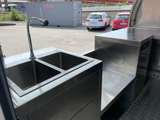 1039995-41 Food trailer/food truck LRS Compact LE GRAND FOODTRAILERS, 2021