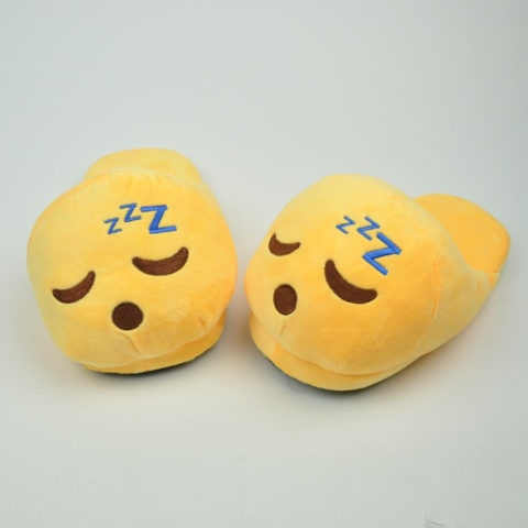 1040084-4 Emojistofflor blandade motiv och storlekar 22 till 41, 1 250 par