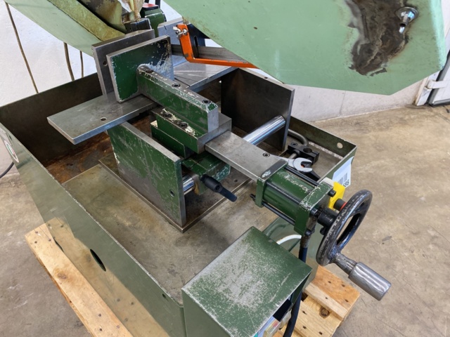 1024586-3 Band saw Carif 260 BSA