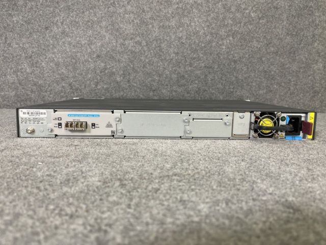 1013036-11 HP Aruba 2920-48G J9729A