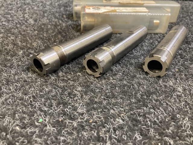 1038314-2 Cylindrical socket chucks