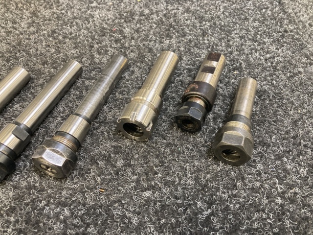 1038315-3 Cylindrical socket chucks