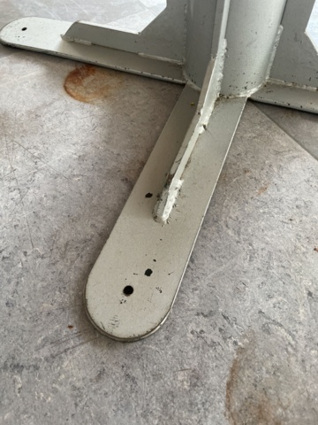 1025849-5 Round table - 6 pieces