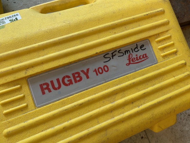 992982-6 Rotary laser Leica Rugby 100 with accessories