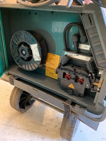 992992-10 MIG welding Migatronic Omega Yard 300