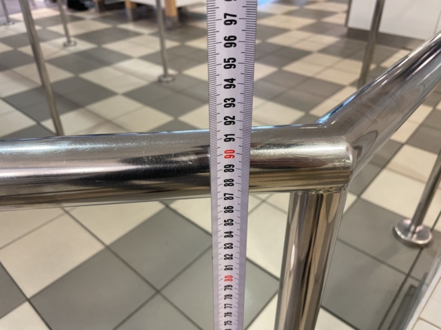 1025918-10 Stainless steel railings from queue systems