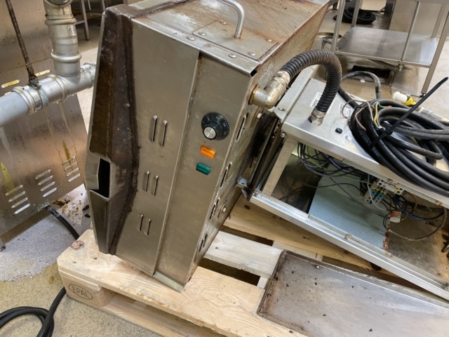 1025920-4 Grilling table Metos