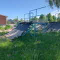 1036616-8 Large skateboard ramp