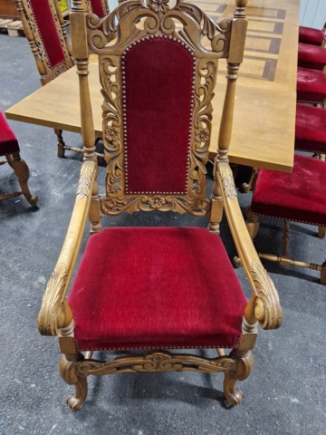 1040224-18 Dining room furniture 11 pieces Baroque style 19th/20th century