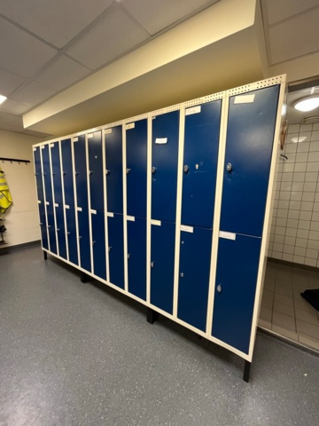 1026059-2 Dressing cabinet 3 sections (22 cabinets)