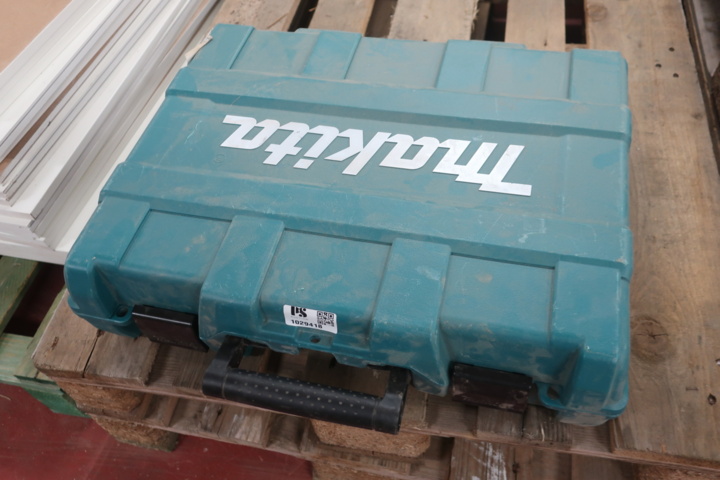 1029418-6 Grouting gun, Makita DCG180