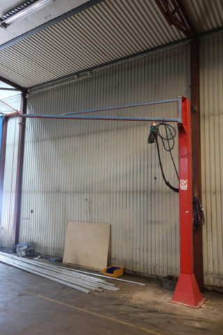 1029467-2 Svängpelarkran med telfer, 125kg