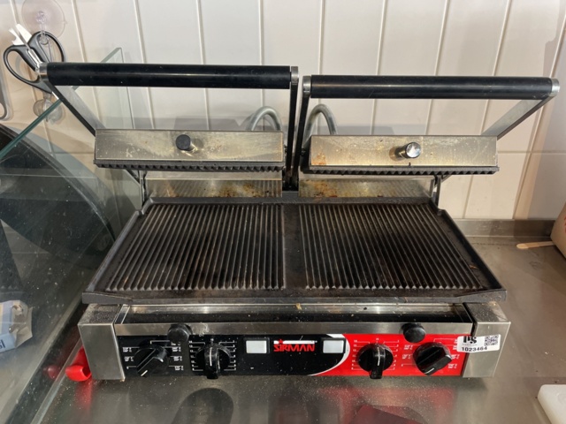 1023464-2 Double sandwich grill Sirman