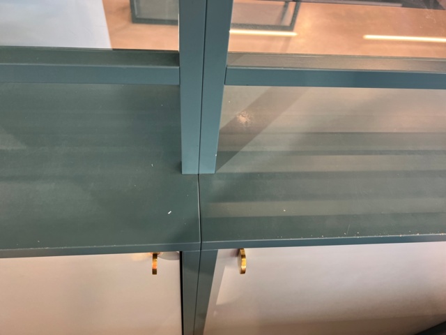 733001-19 Store interior with cash desk in 44 parts