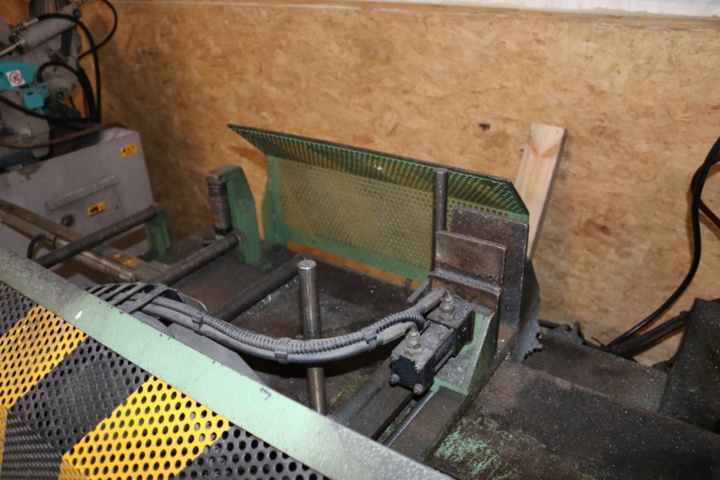 998605-14 Bandsåg Thomas 310A (Reparationsobjekt)