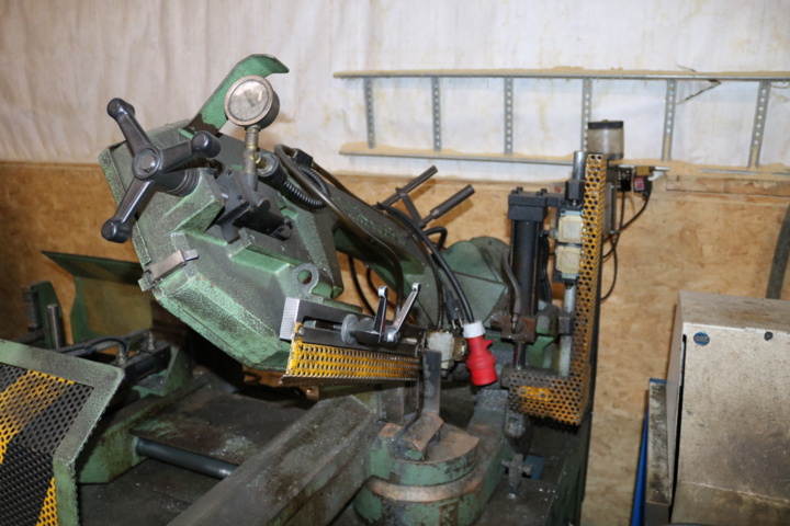 998605-15 Bandsåg Thomas 310A (Reparationsobjekt)