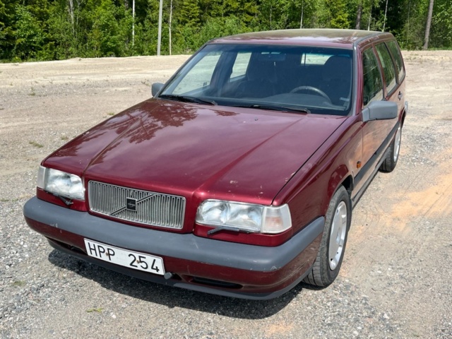 1040712-1 Volvo 850 Estate 2.5 10V Automatic, 144hp, 1995