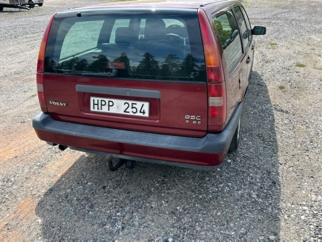 1040712-7 Volvo 850 Estate 2.5 10V Automatic, 144hp, 1995