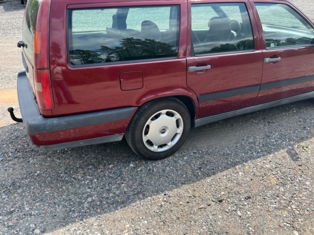 1040712-9 Volvo 850 Estate 2.5 10V Automatic, 144hp, 1995