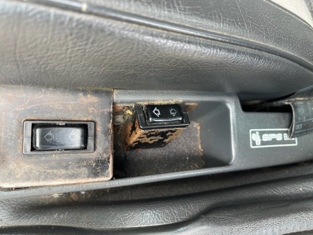 1040712-25 Volvo 850 Estate 2.5 10V Automatic, 144hp, 1995