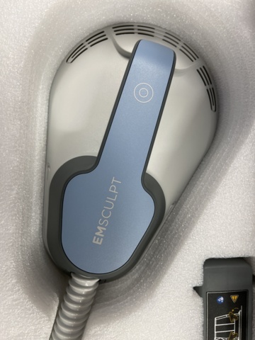 1038639-18 BTL EMSculpt maskin med tillhörande tillbehör