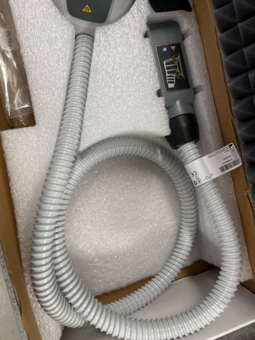 1038639-23 BTL EMSculpt maskin med tillhörande tillbehör