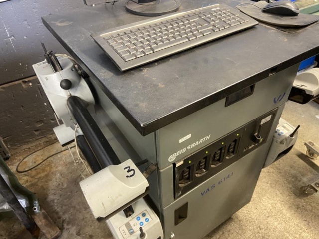 1040949-2 Beissbarth VAS 6141, Tire machine