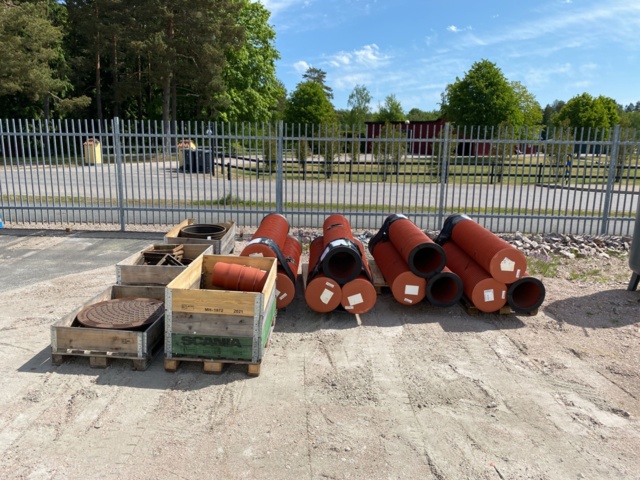 1041344-1 Stormwater wells & well covers