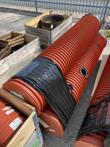 1041344-8 Stormwater wells & well covers