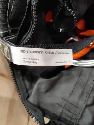 1041470-8 Handverktyg och verktygsväskor