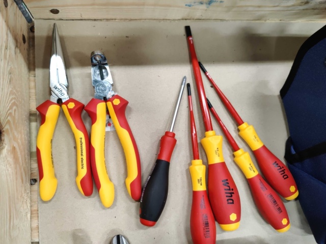 1041475-2 Handverktyg och verktygsväska