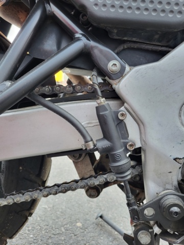 990948-42 BMW F 650 GS motorcycle