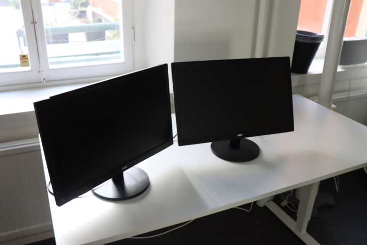 1033526-1 2 pcs NOC 24 inch computer screen