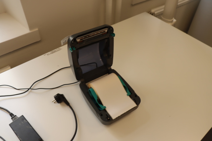 1033530-3 Zebra GK420d label printer