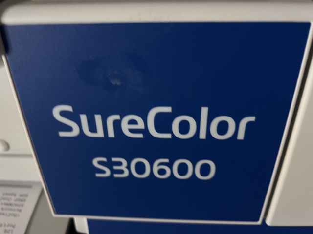 974335-4 Storformatskrivare Epson Surecolor S30600