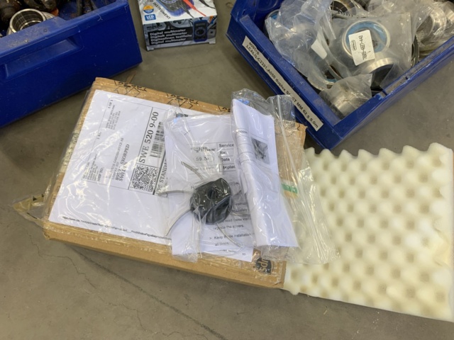 993037-4 Spare parts and accessories for milk machines