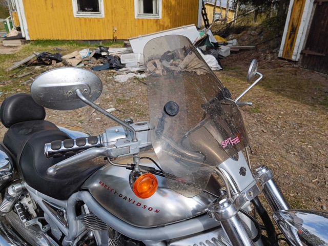 929258-52 Harley-Davidson V-Rod -2002