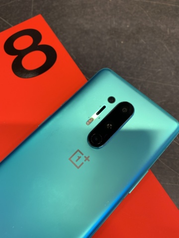 993043-5 Mobile phone OnePlus 8 Pro Glacial Green 256GB