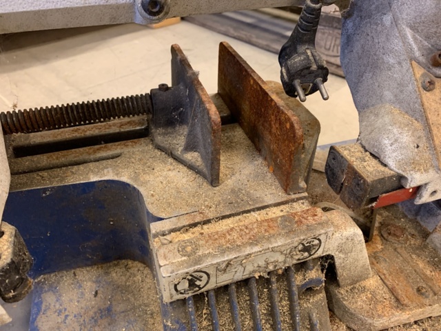 993044-6 Metal band saw Macc Mini Cut