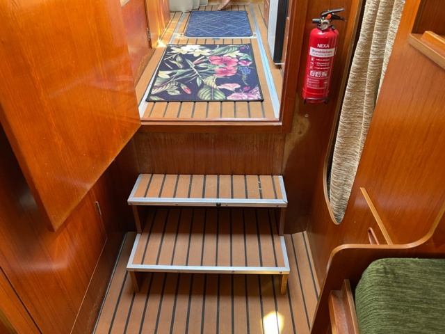 1041656-51 Windy 27 DC, - 1980 No. 153