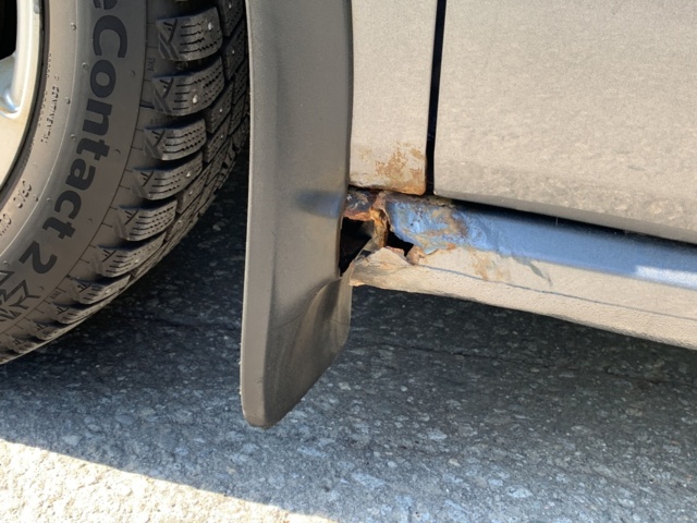 1041762-11 Volkswagen Polo 5-dörrar 1.6 TDI - 2011