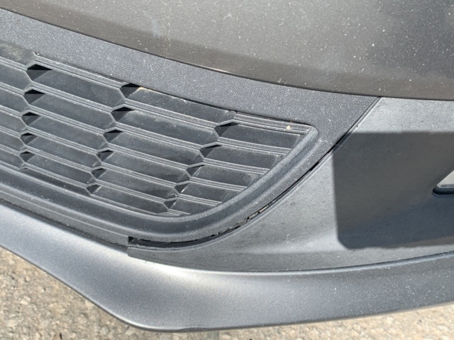 1041762-15 Volkswagen Polo 5-dörrar 1.6 TDI - 2011