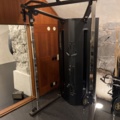 1038715-4 Cable machine Life fitness