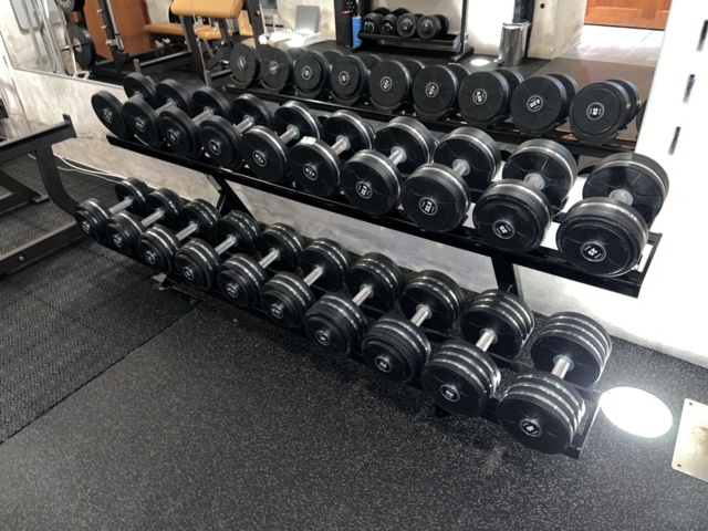 1038721-4 Weight station with free weights