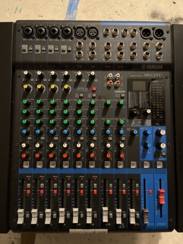 1013070-13 Complete PA sound system with 4 tops and 2 basses 4000W