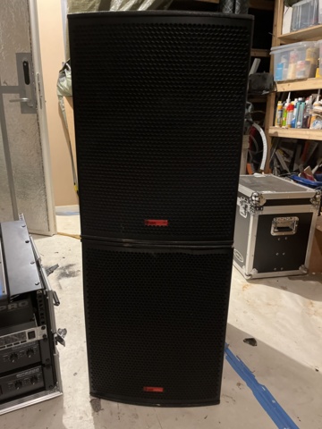 1013070-3 Complete PA sound system with 4 tops and 2 basses 4000W