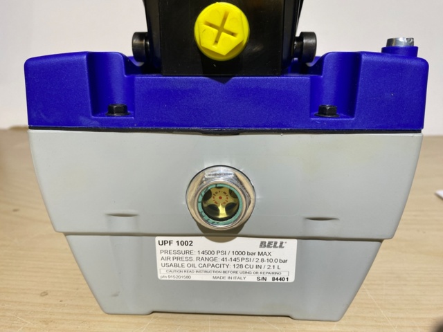 1041877-2 Air driven hydraulic pump 1000 Bar